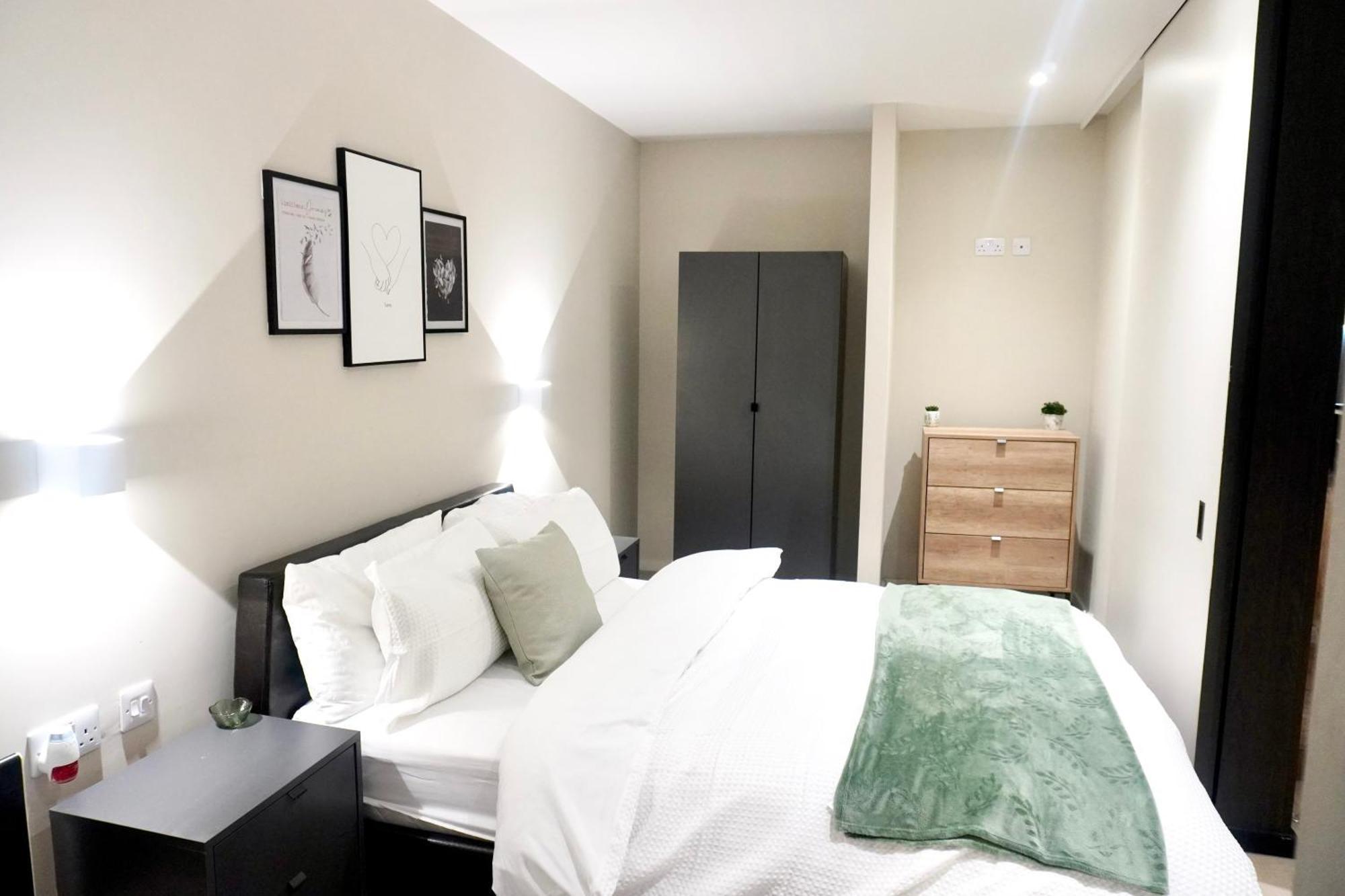 Central Manchester Luxury 2 Bed Apartment With Balcony מראה חיצוני תמונה